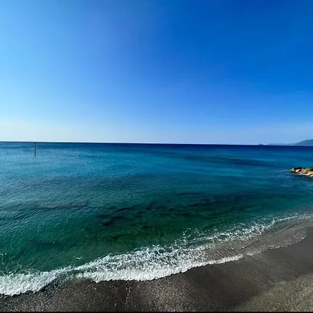 La Mansarda Al Mare Tra Cielo E Onde Apartman